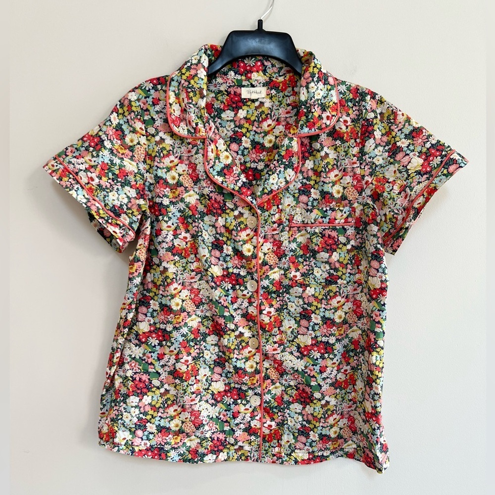 BedHead Button Down Liberty Floral Fabric Short Sleeve Pajama Top Red Trim, M